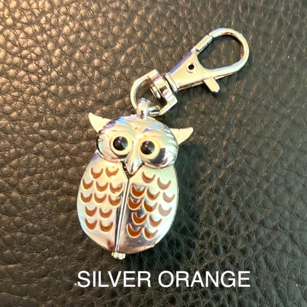 QUARTZ WATCH: Owl Pocket Keychain (Silver/Orange)